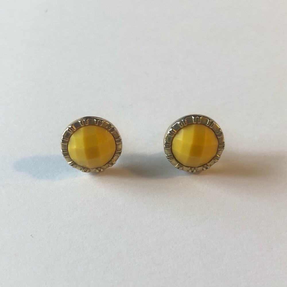 🍌BANANA REPUBLIC Button Earrings - Yellow